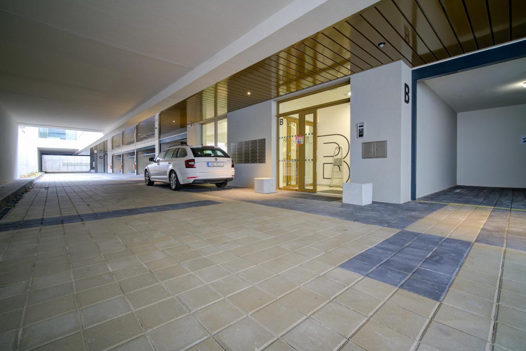 City Relax Apartments With Free Parking, 10 Mins Walk To City Centre Брно Екстер'єр фото