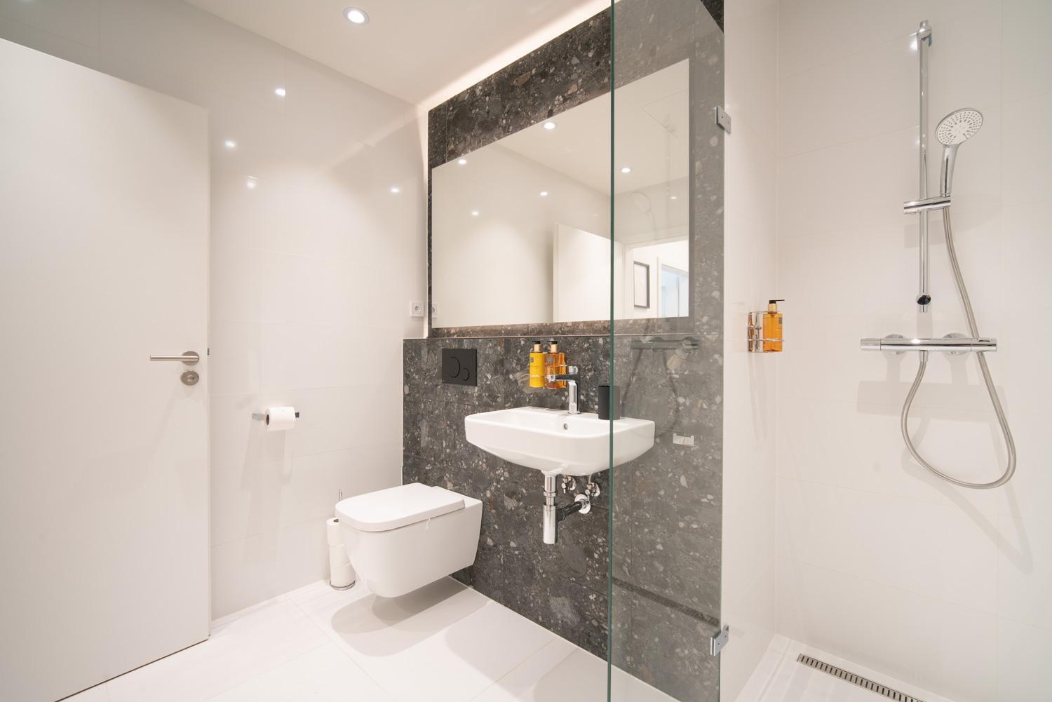 City Relax Apartments With Free Parking, 10 Mins Walk To City Centre Брно Екстер'єр фото